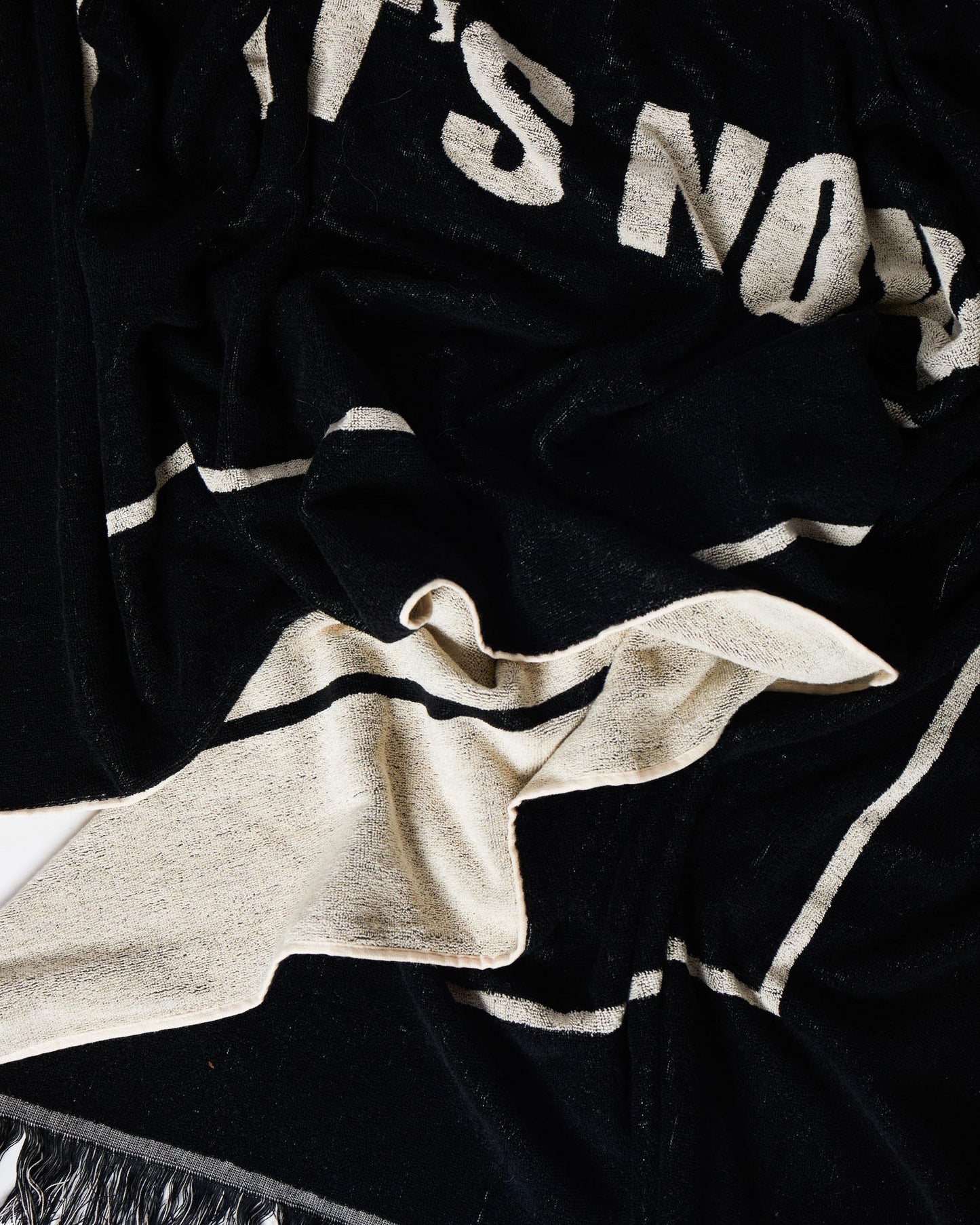 It's Now Cool Accessories - Luxe Towel - Black